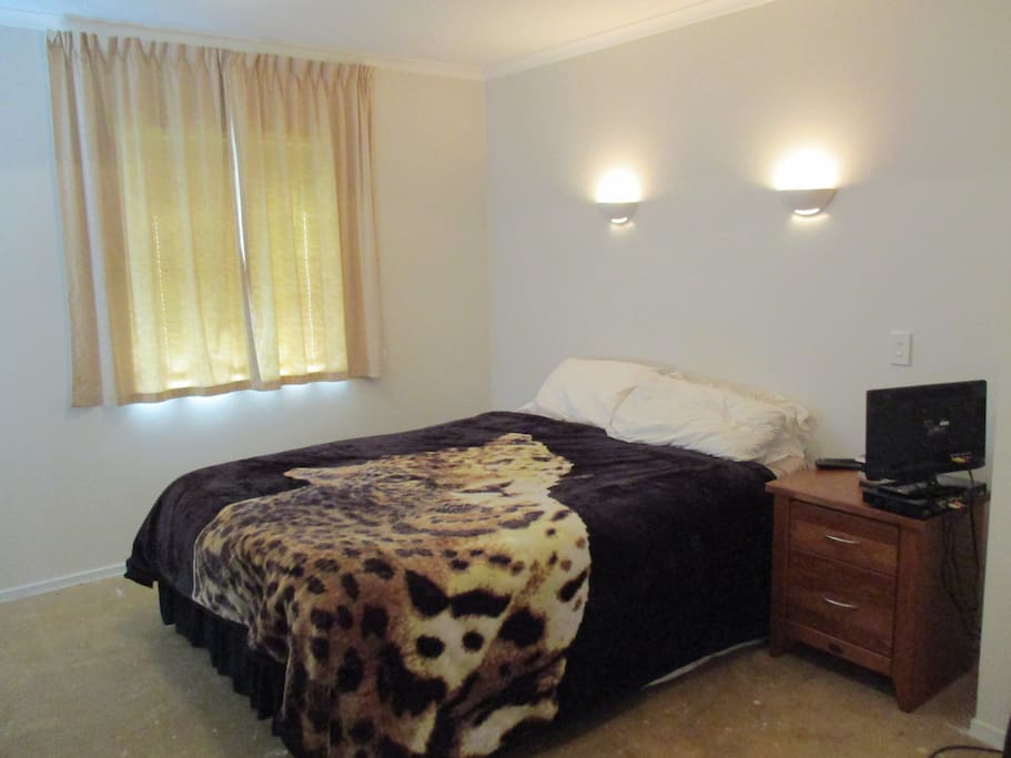 Spacious master bedroom with large ensuite . Wheelchair friendly