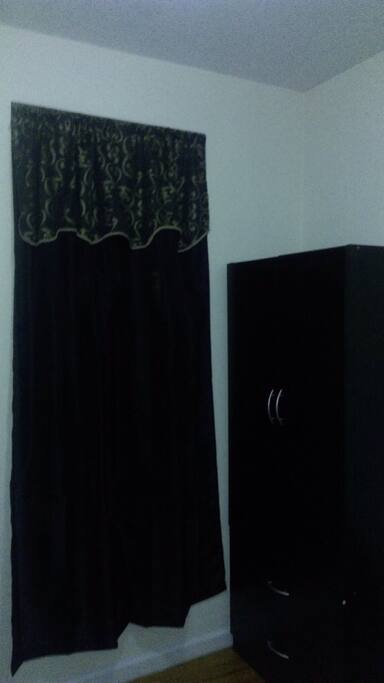 Window. Closet & Drawer