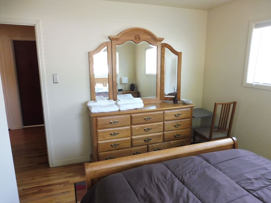 Comfy and clean room