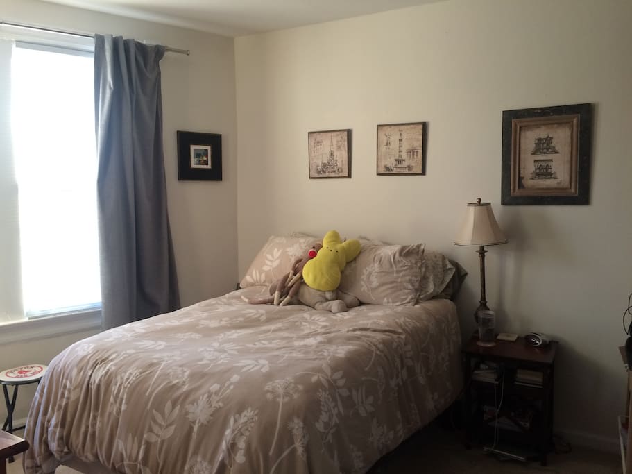 Second bedroom