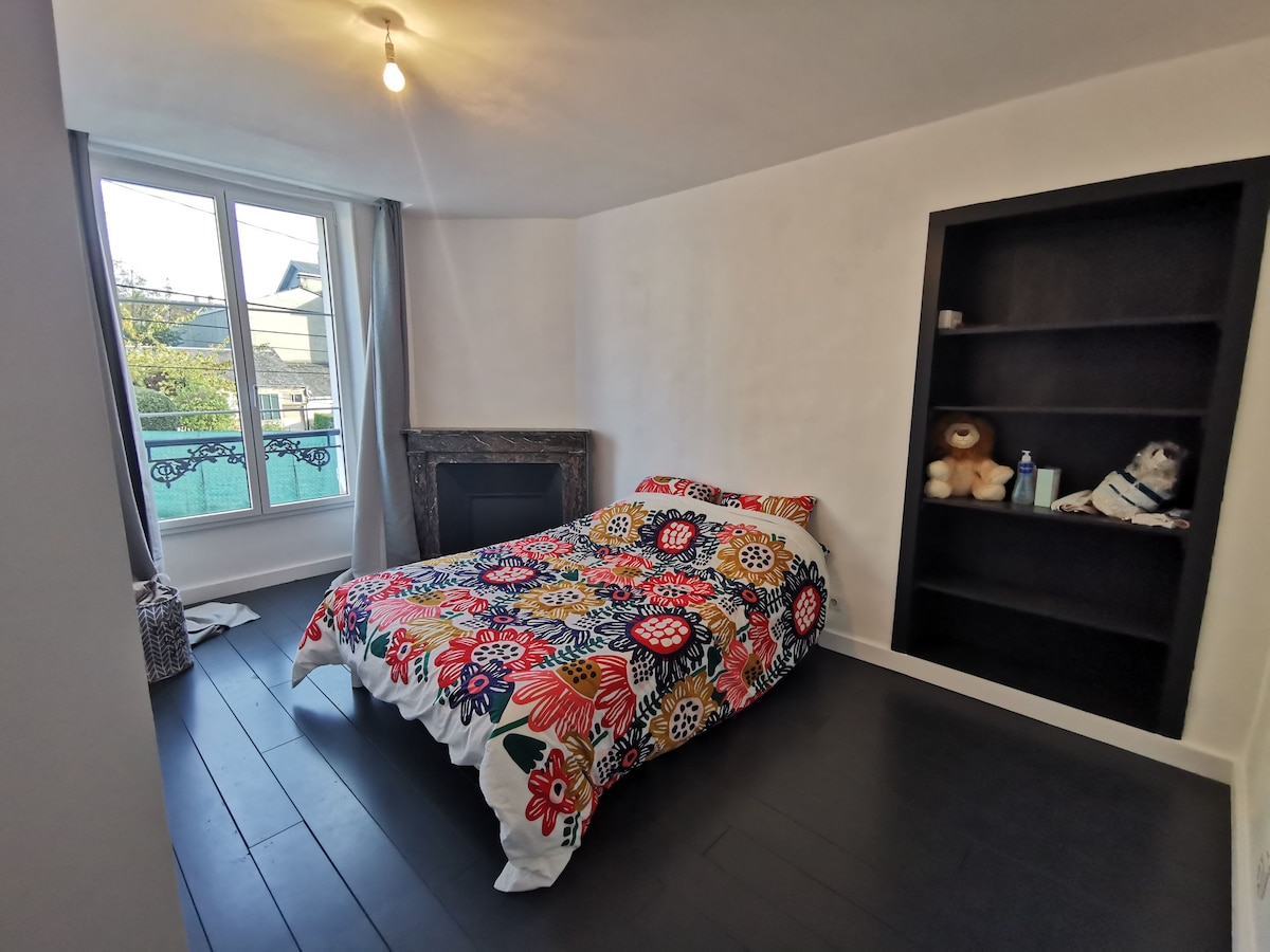 Dhomë gjumi e dyfishtë kati i parë