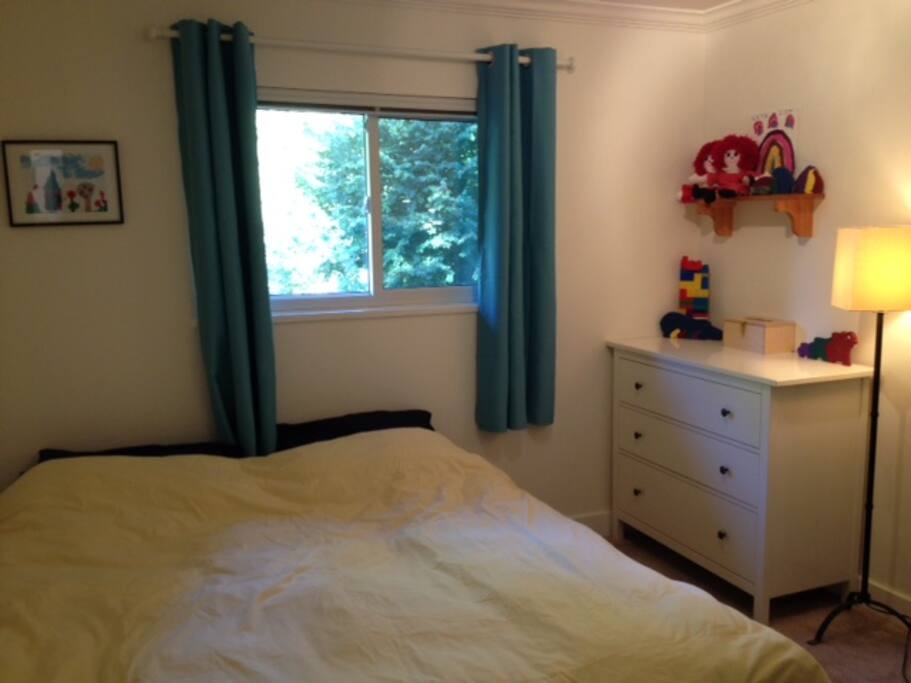 King Bedroom or it can be a single bed, lots of drawer space and medium sized closet