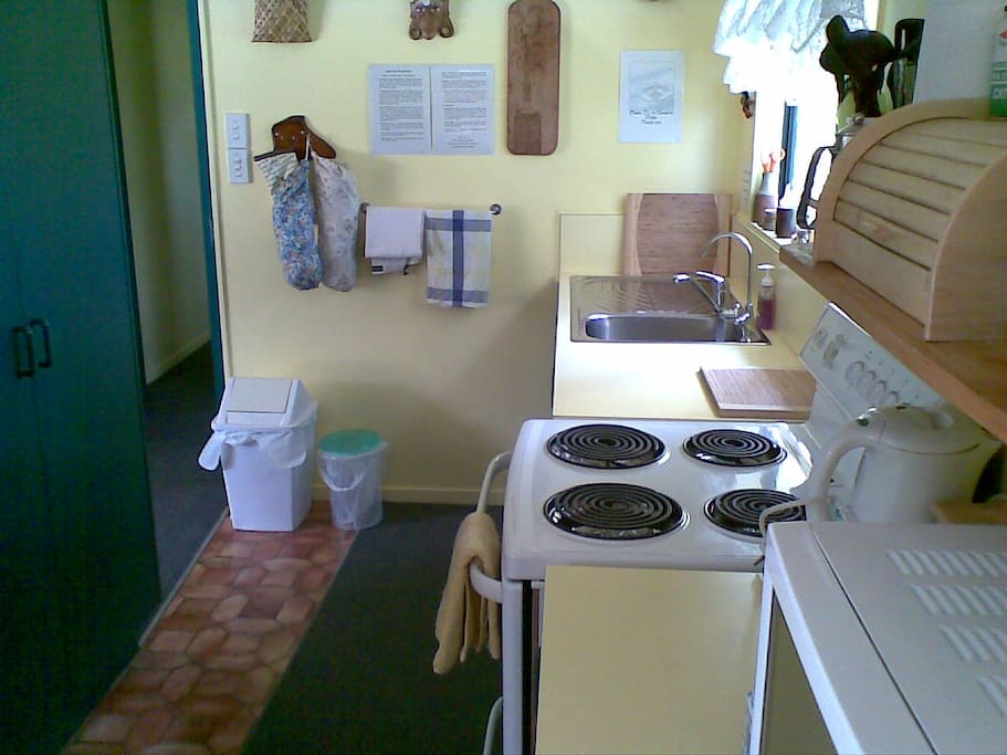Fully equipped kitchen.