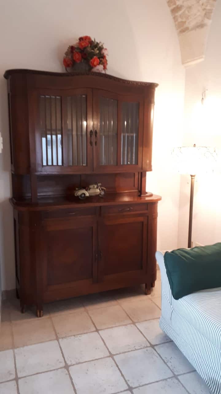 Palazzotto Pietra Viva: 2 Stanze (Letto+soggiorno) - Martina Franca