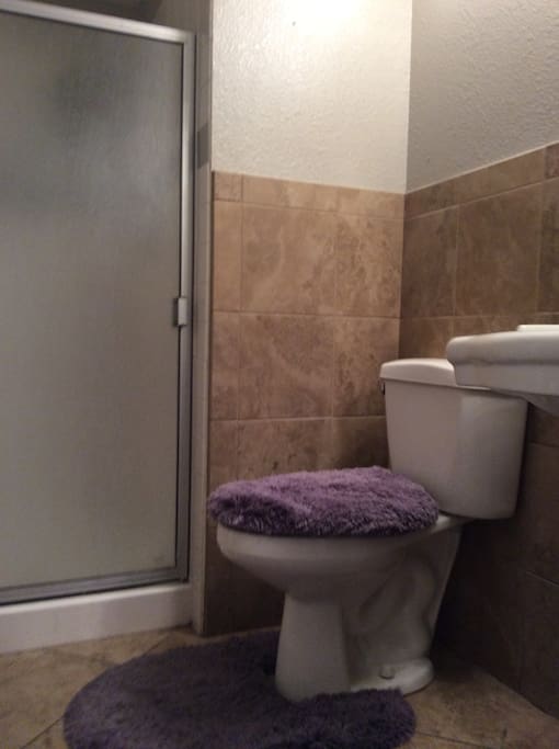 Private and Clean bathroom~