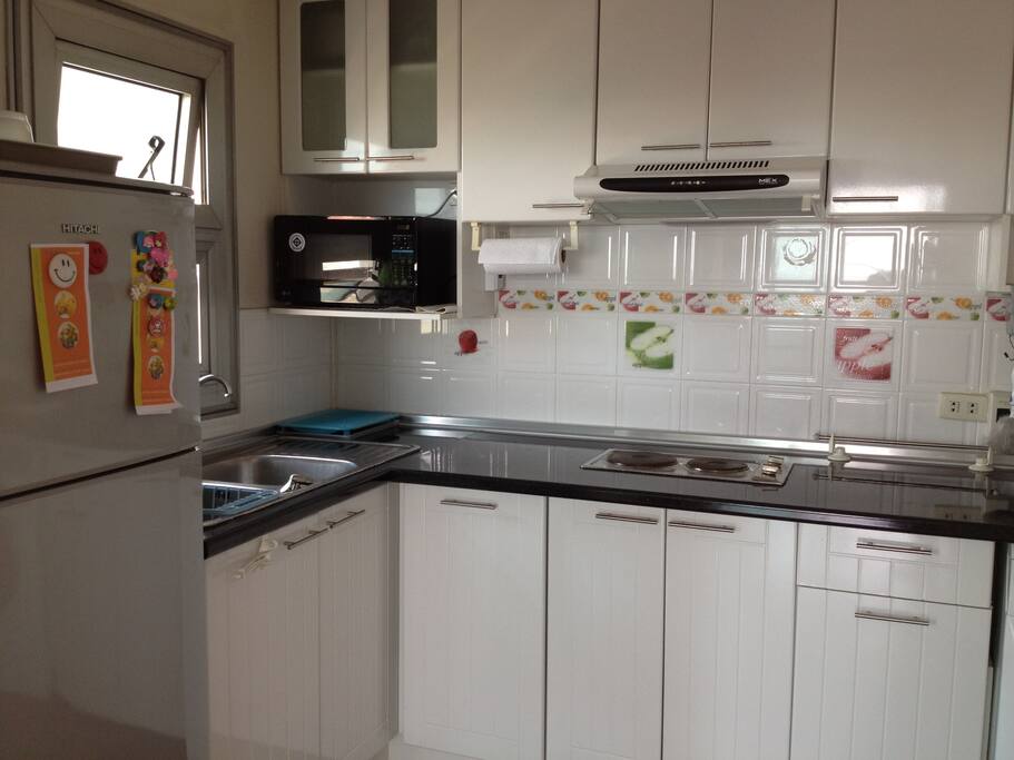 Full Kitchen