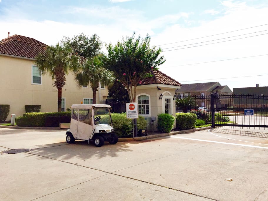Gated Community with 24hr Security