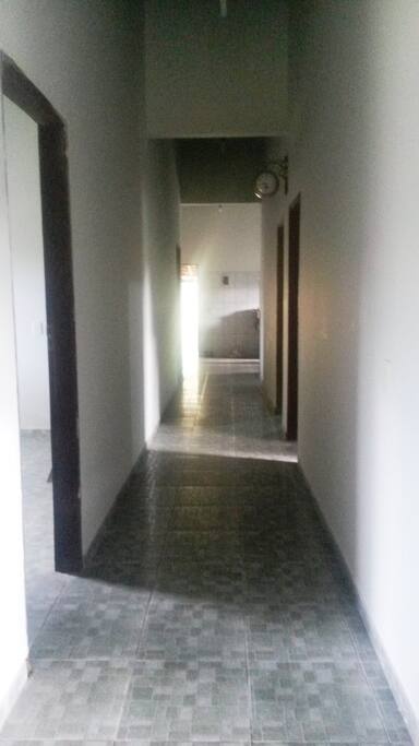 Corredor que dá acesso ao quartos
