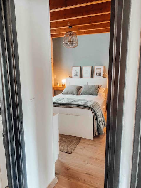 The house of happiness