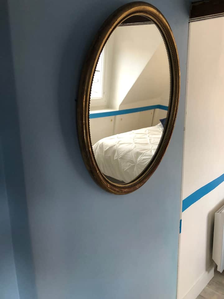 מעוצב על ידי אדריכל