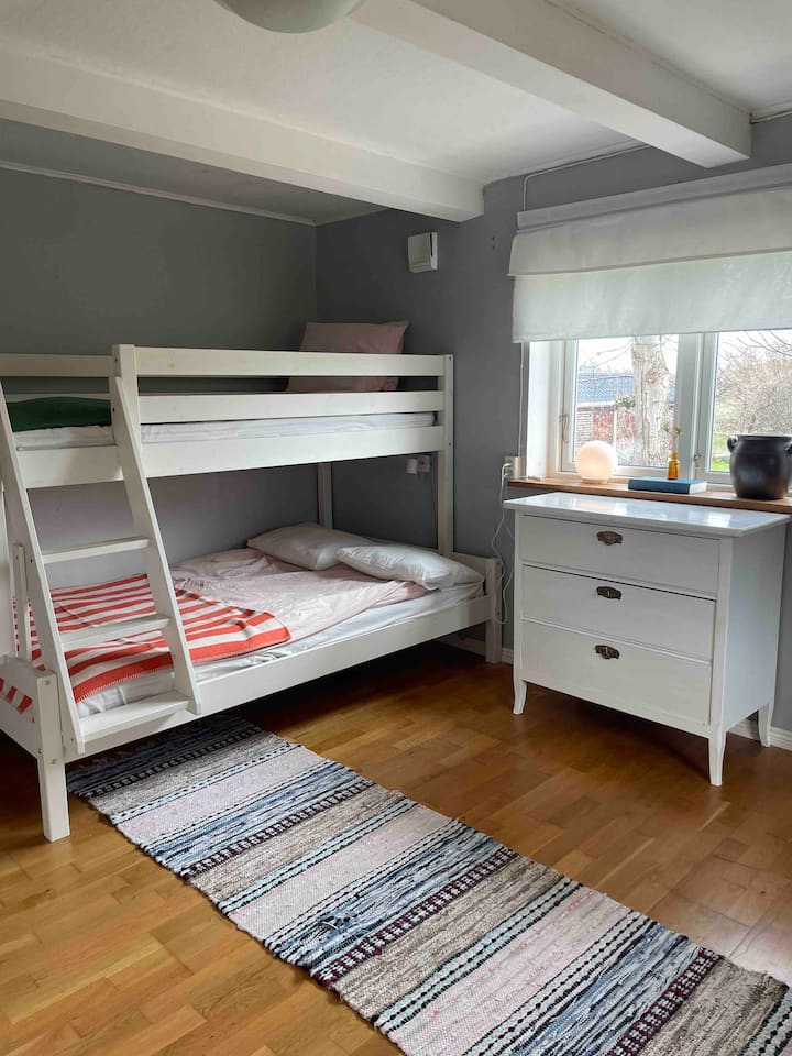 საძინებელი 2