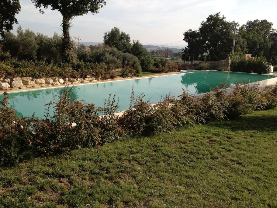 Vista panoramica dalla piscina