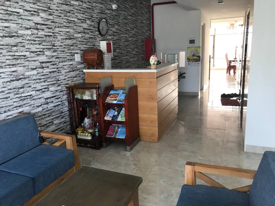 Reception and common placce