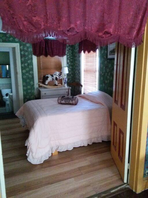 full size bed