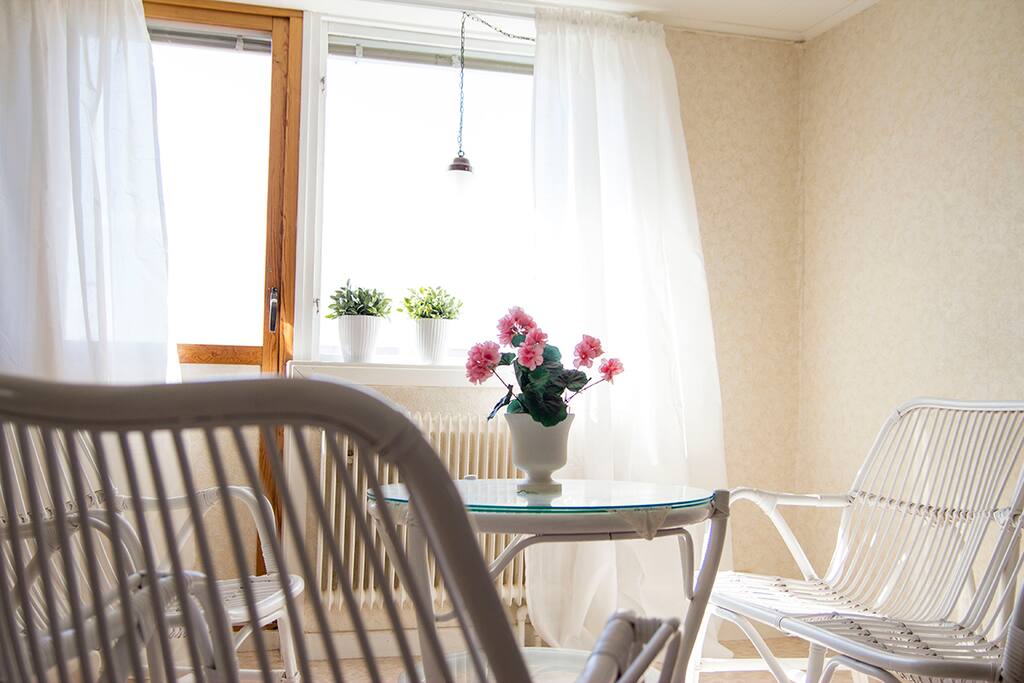 Outside the masterbedroom a place to relax, listen to some music or go ouside on the balcony to get some air