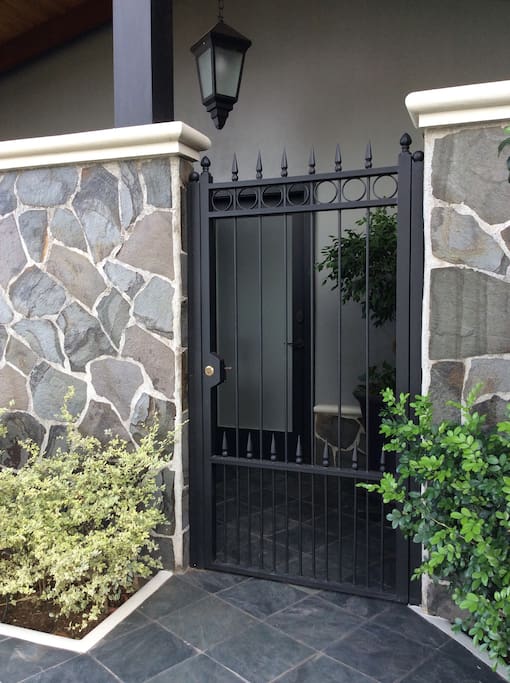 Private and lockable gate into apartment
