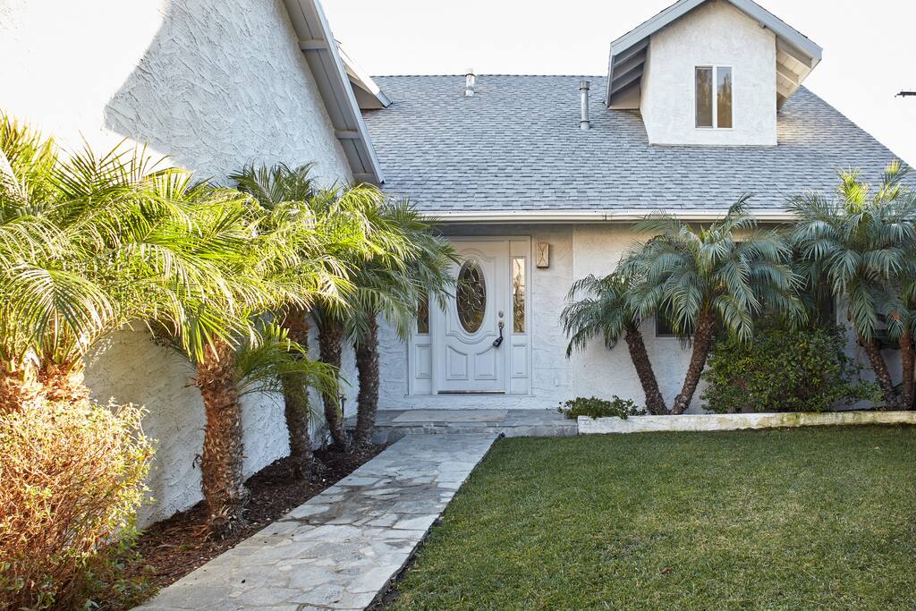 Charming home at the end of a cul-de-sac, no through traffic, very quiet
