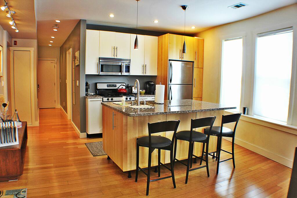 Kitchen with seating