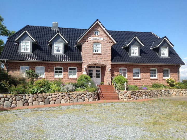 Vacation rental SeetuunHoff Apartments for Rent in Nordstrand, SchleswigHolstein, Germany