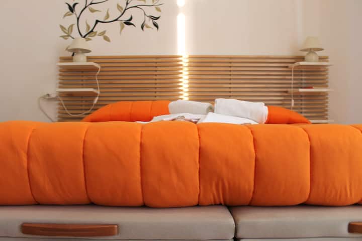 Dettaglio letto
The master bedroom Holiday home Vent In Costa Furore Amalfi Coast - Levante Apartament