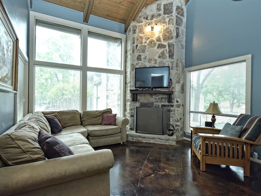 101 T-Bar-M-Living Room