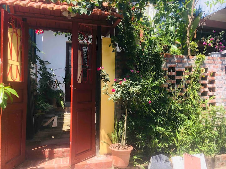 Chez Phuong Cat Ba -Private entire house