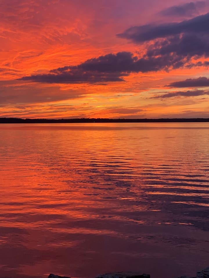 Lake Koshkonong Vacation Rentals & Homes Wisconsin, United States