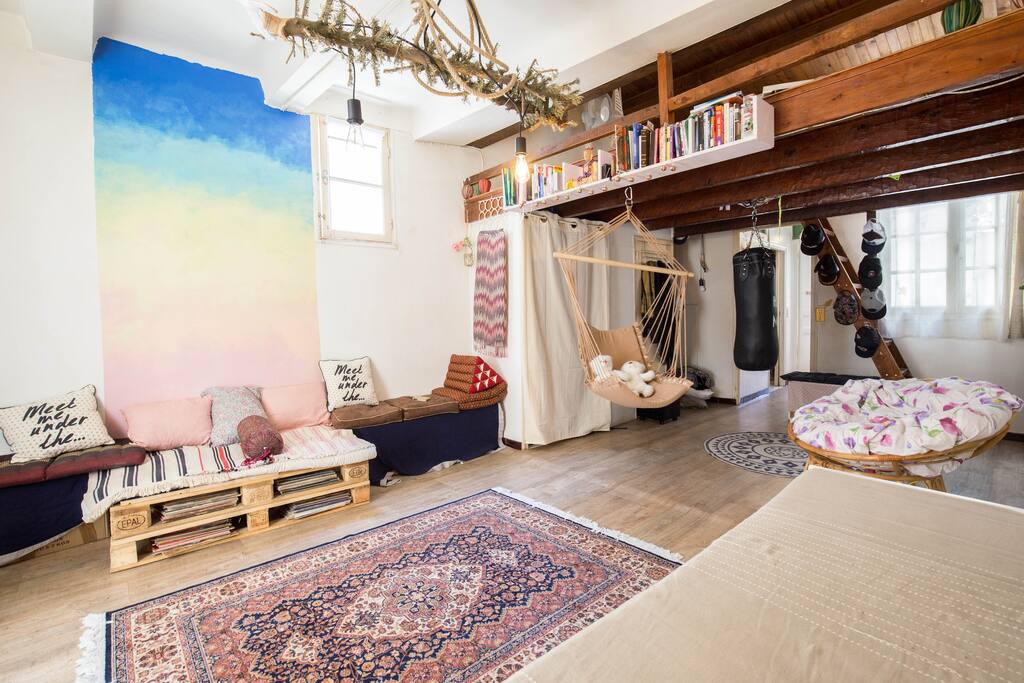 Salon avec possibilité de siège massant / Living room with possibility massage seat