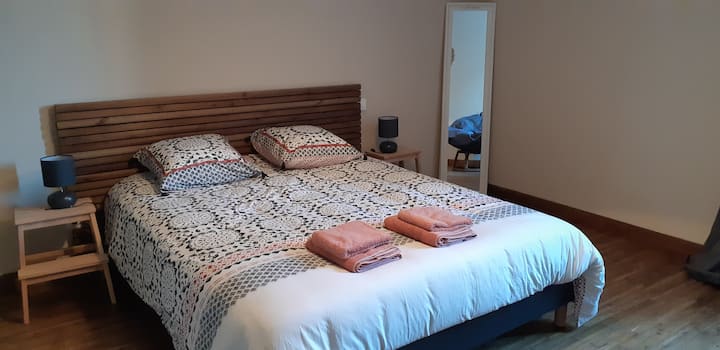 חדר שינה 1, מיטה 160