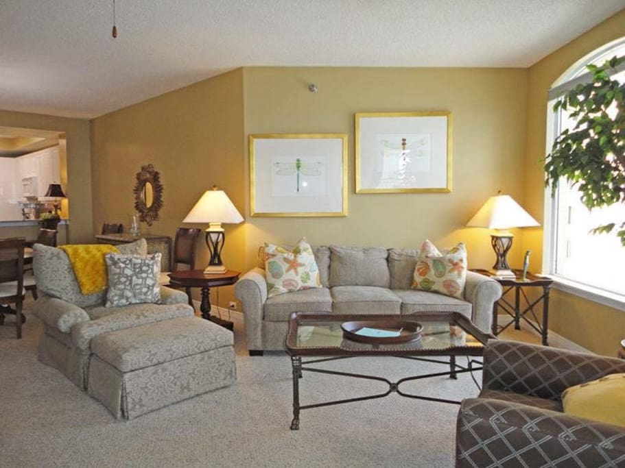 Spacious Living Room