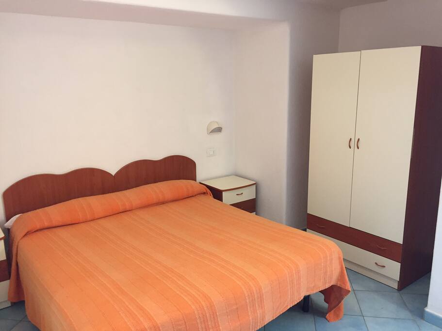 Stanza da letto con Armadi