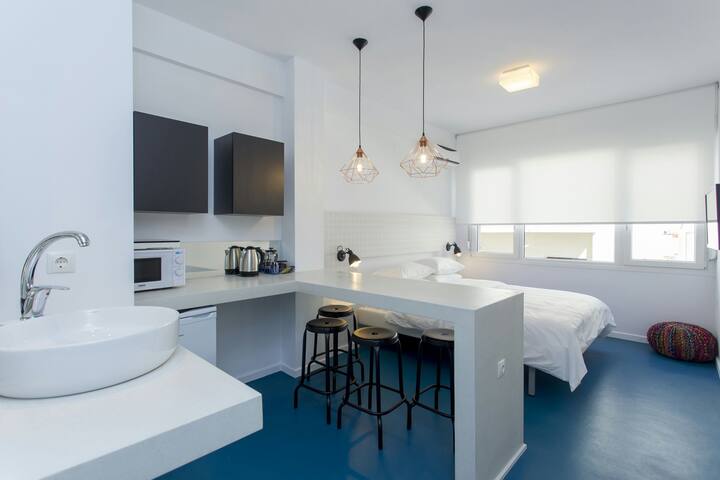 Waterfront #43Design - CozyCityCenter Flat