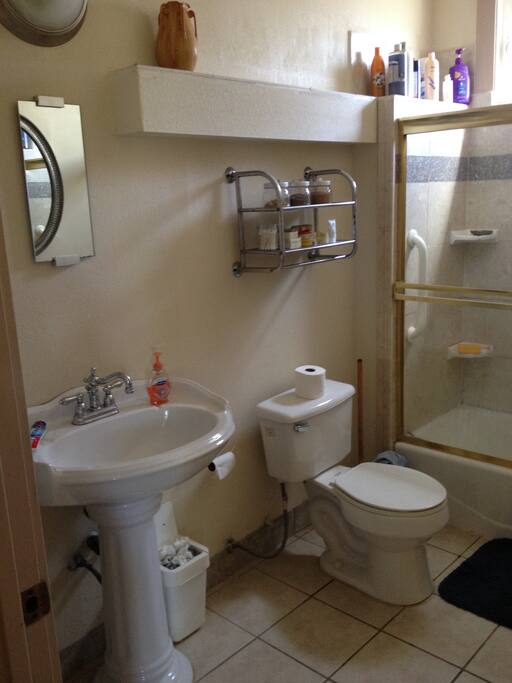 Hot bathroom!