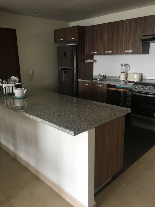 Cocina (refrigerador y todo nuevo)