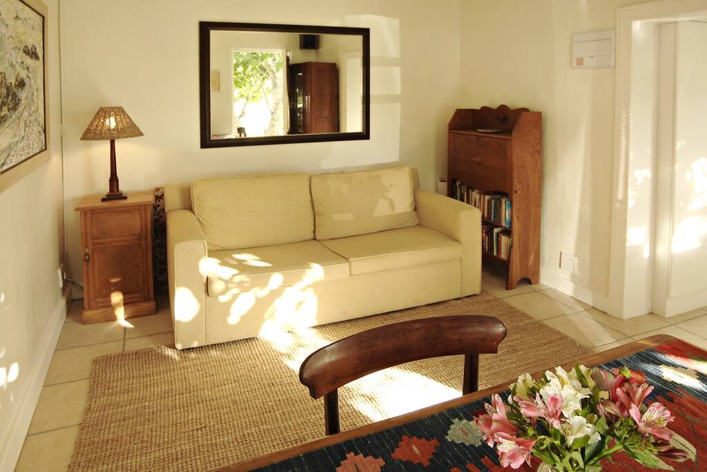 The Lounge