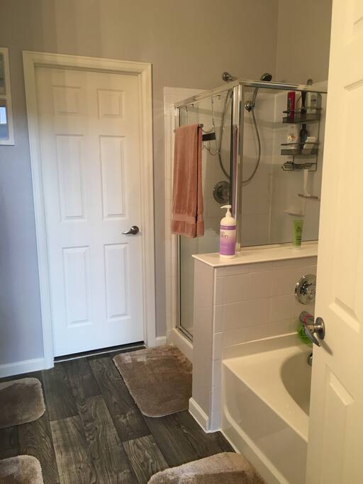 Master Shower & Tube