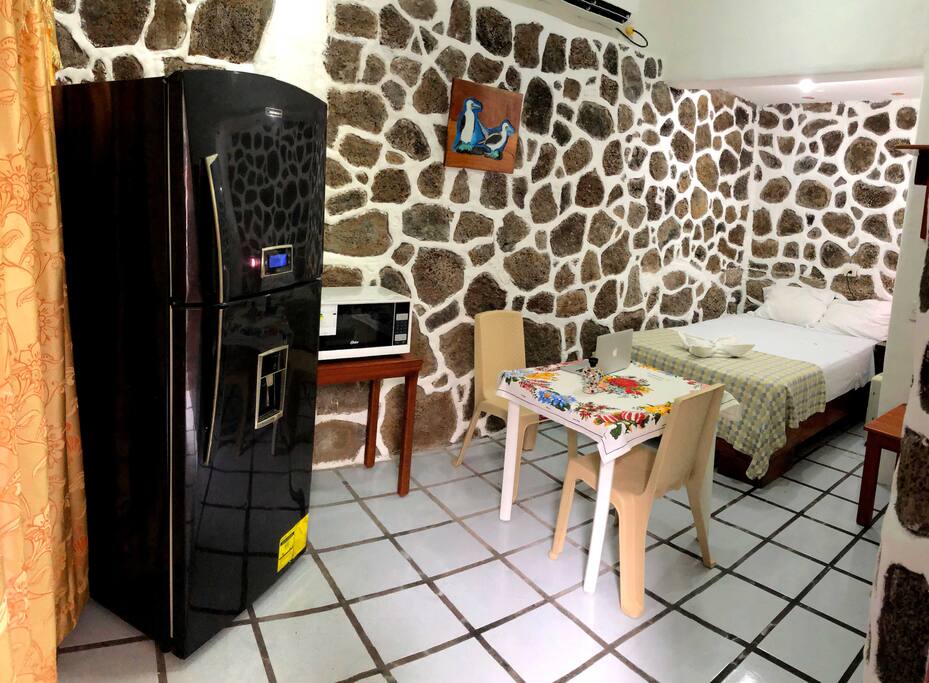 Refrigeradora, Microondas, Wifi