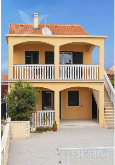 Kuća Dora