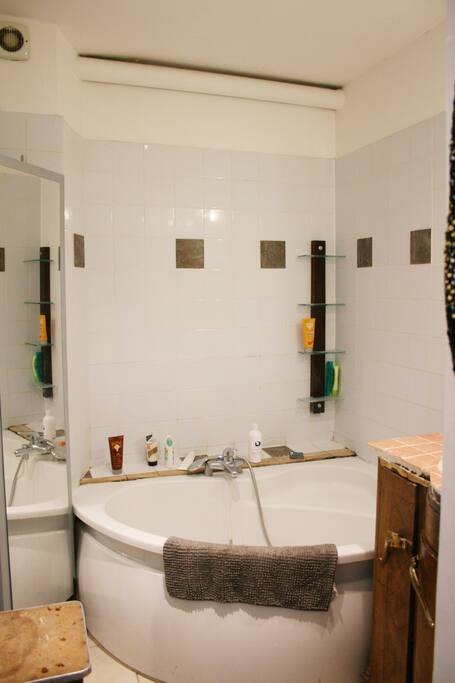 Salle de bains et wc privatifs