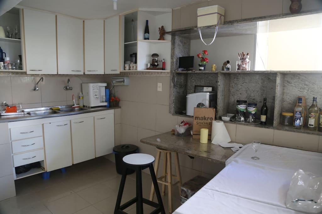 Cozinha compartilhada.