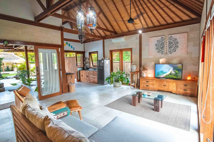 כל מה שצריך כדי להירגע בסלון.