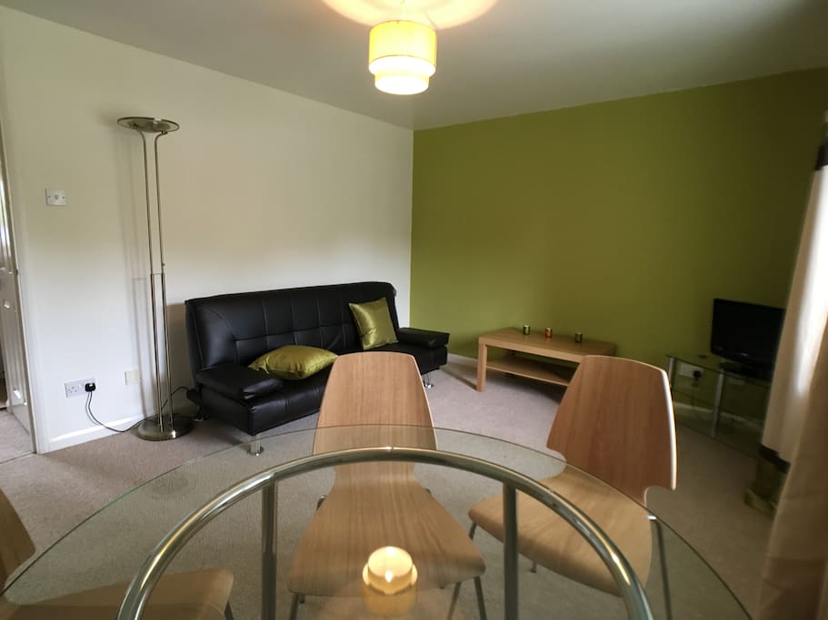 Lounge with Sofa Bed