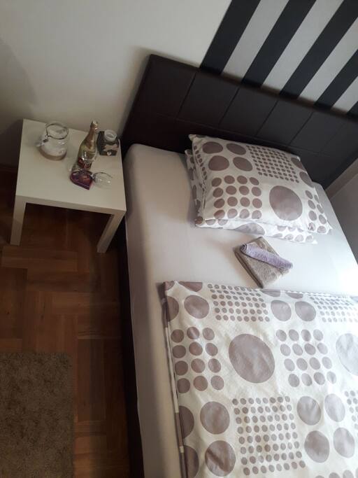 Pogled na krevet