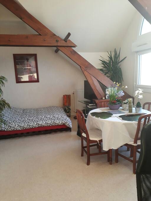 Chambre spacieuse et tres calme