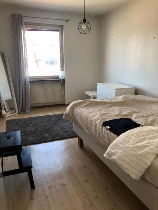 Spacious bedroom