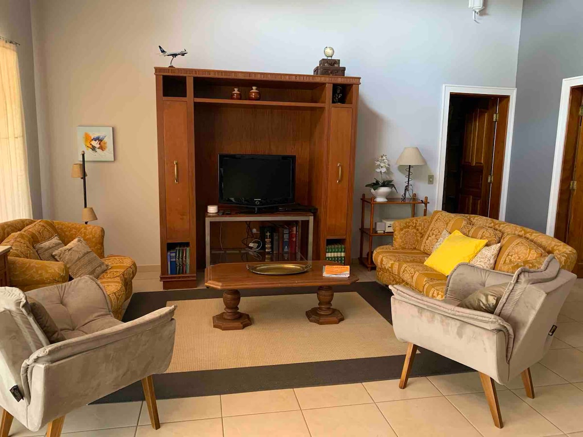 Top Airbnb: Sossego House - Country house in the Piracaia dam in Piracaia