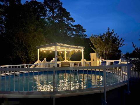 Entire 4BR/2 Bath Home & Private Pool