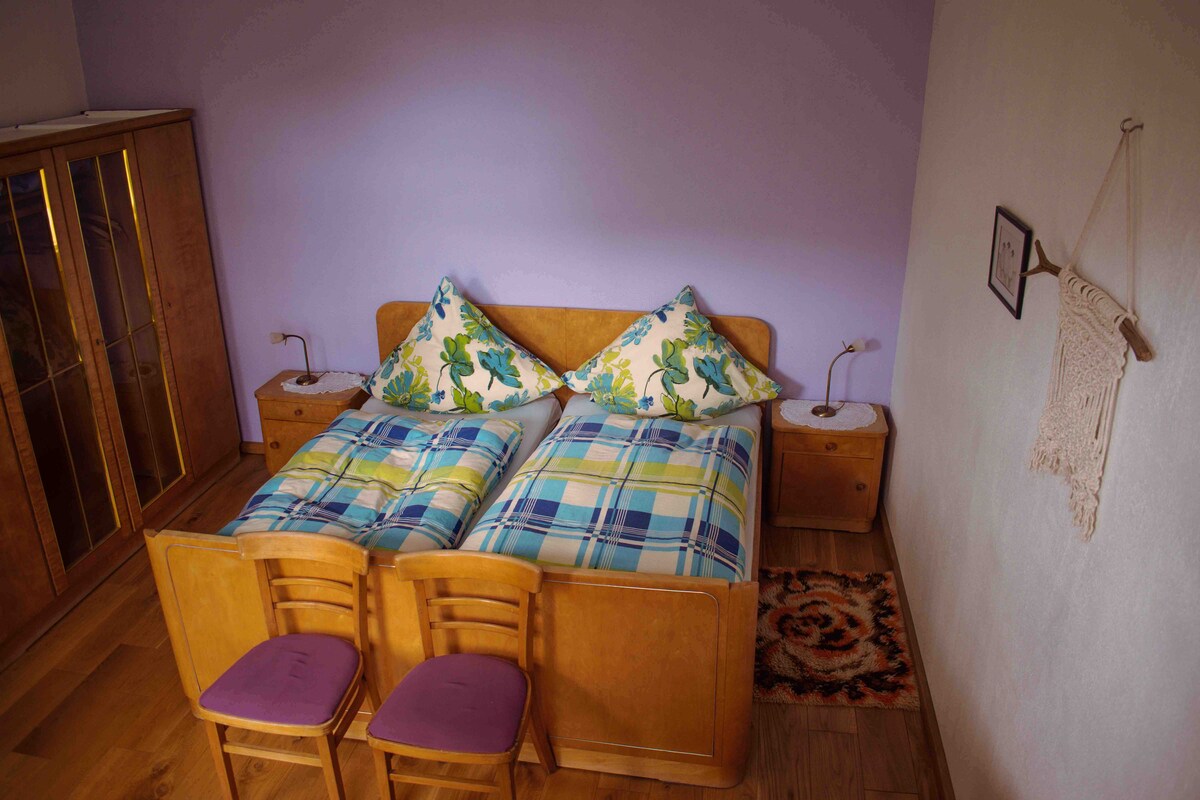 Спалня с двойно легло