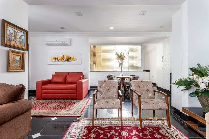 Cinco qtos na Praia de Copacabana gallery image 4