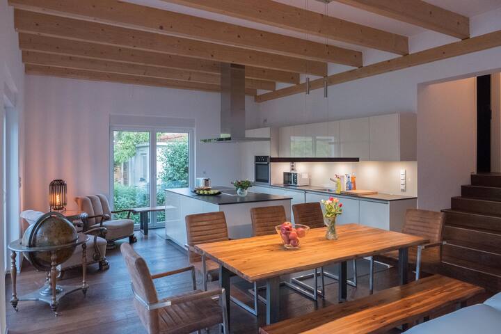 Dream house 230 sqm with pool and huge sun terrace gallery image 4